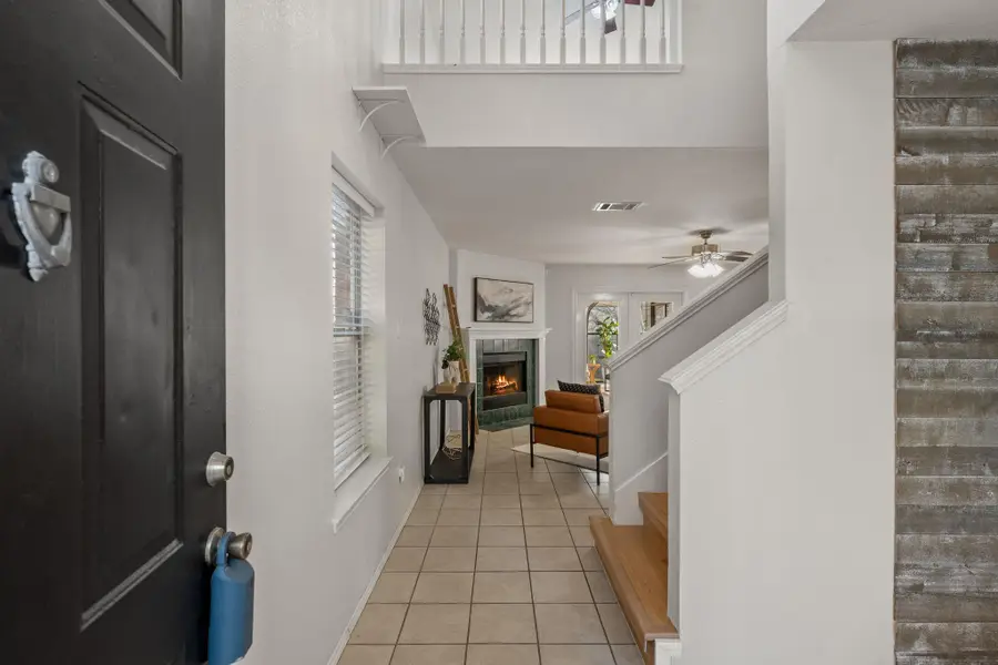 131 Masonwood Dr, Kyle, TX 78640 - #2