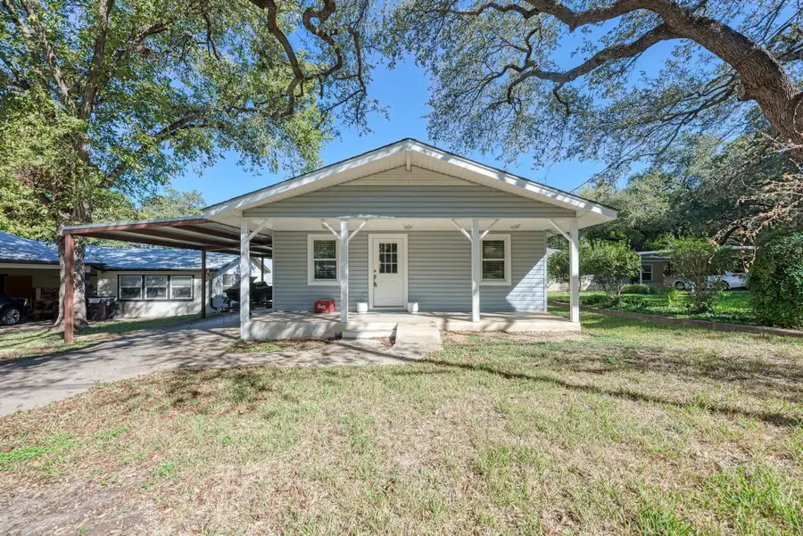 1113 County Road 132b, Kingsland, TX 78639 - Image #3