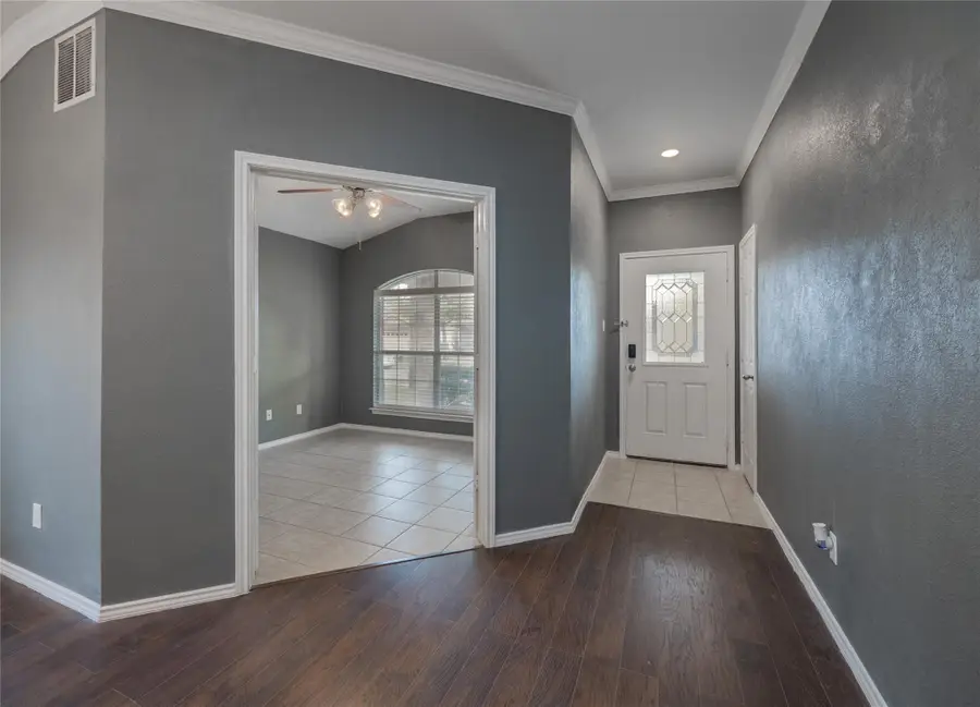 330 Altamont St, Hutto, TX 78634 - Image #3