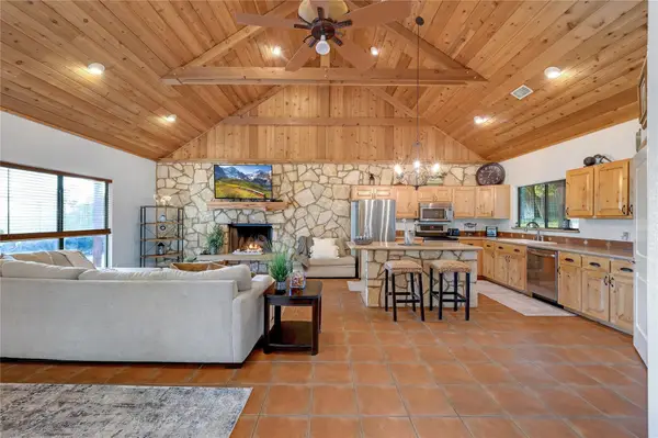 401 Madrone Canyon Dr, Dripping Springs, TX 78620
