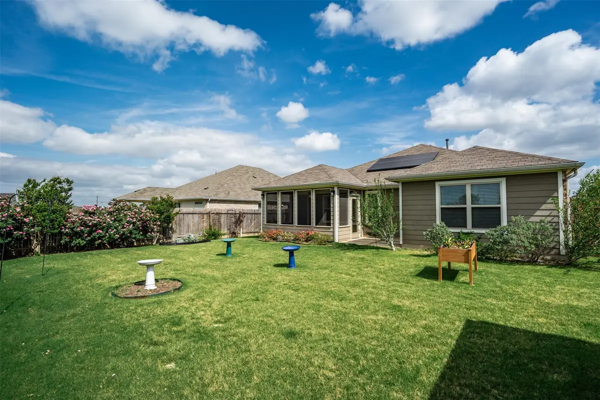 304 Hibiscus Dr, Hutto, TX 78634 - #1