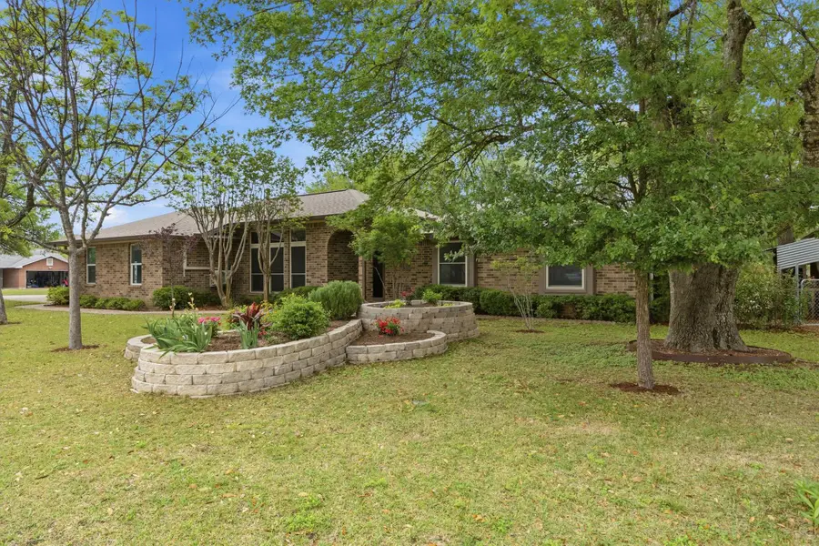 401 Arikara St, Buda, TX 78610 - #2