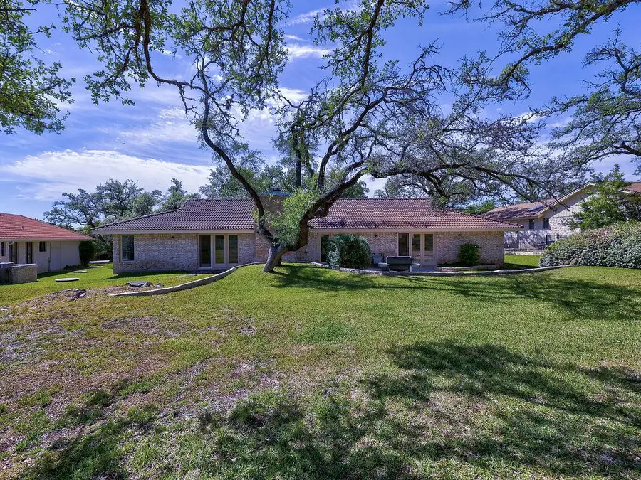 903 Vanguard St, Lakeway, TX 78734 - #3