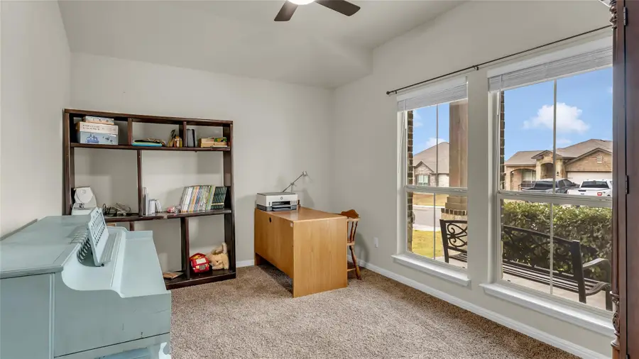 1317 Spicewood Dr, Burnet, TX 78611 - Image #3