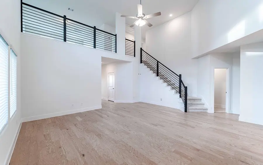 117 Cougar Hill Dr, Jarrell, TX 76537 - #3