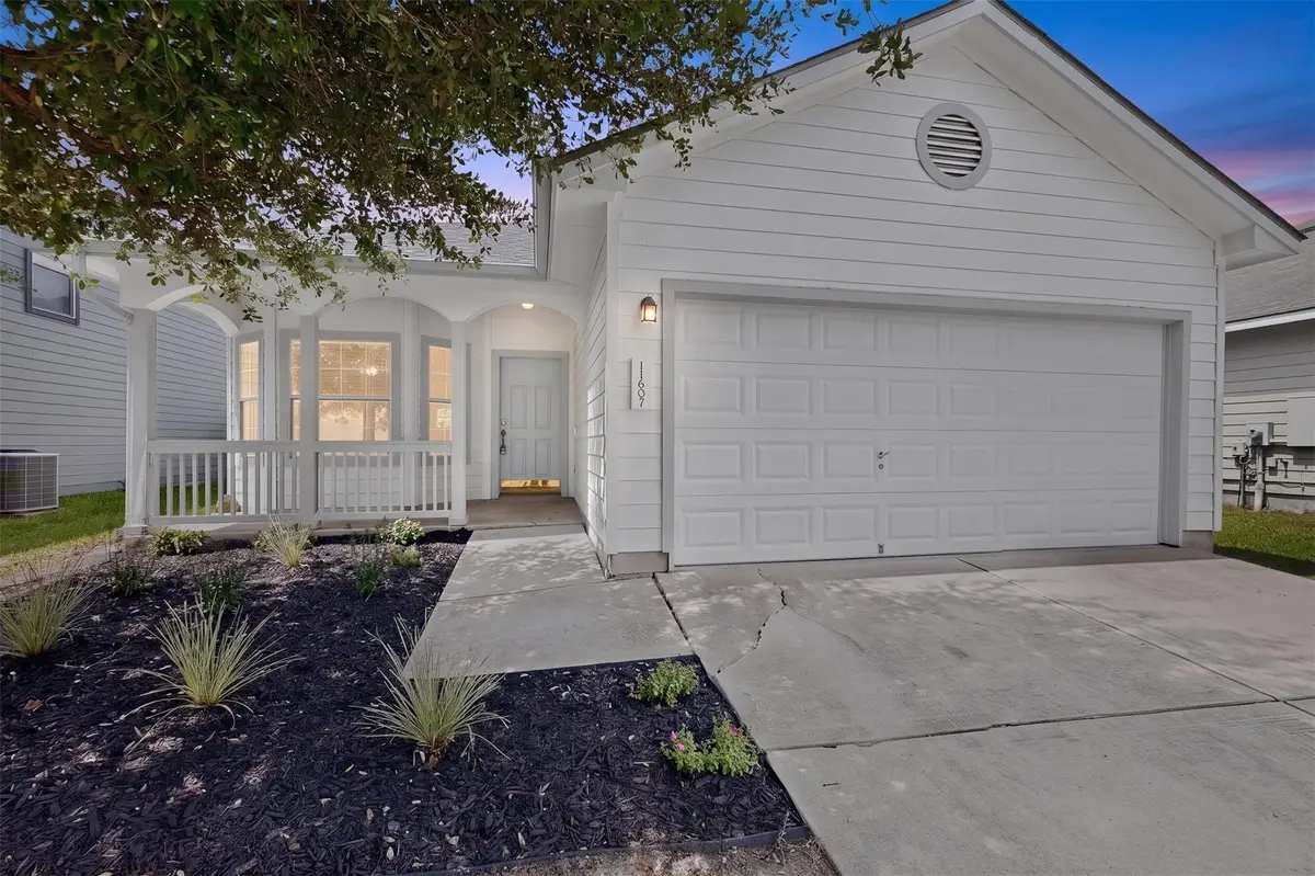 11607 Lapoynor St, Manor, TX 78653 - #1