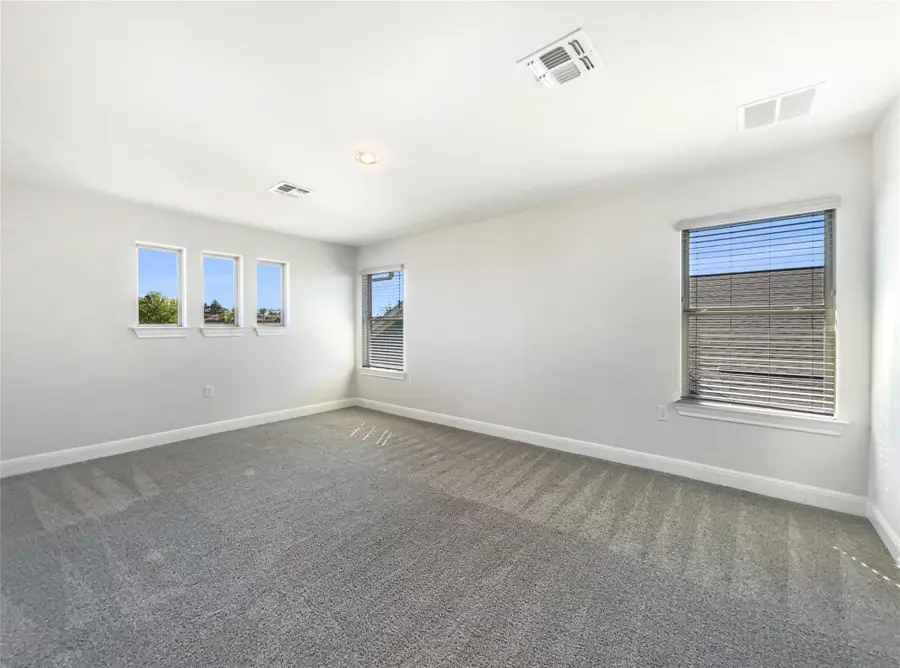 7604 Hillock Ter, Austin, TX 78744 - Image #3