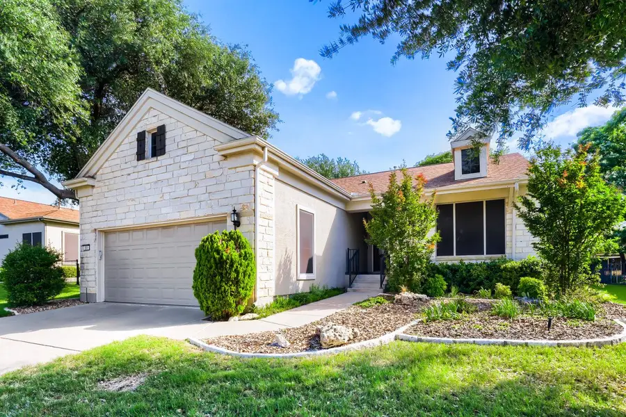 201 Colorado River Rd, Georgetown, TX 78633 - #2