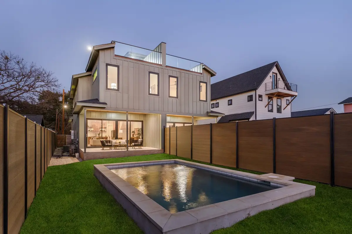 1610 Harvey St #1, Austin, TX 78702 - #1