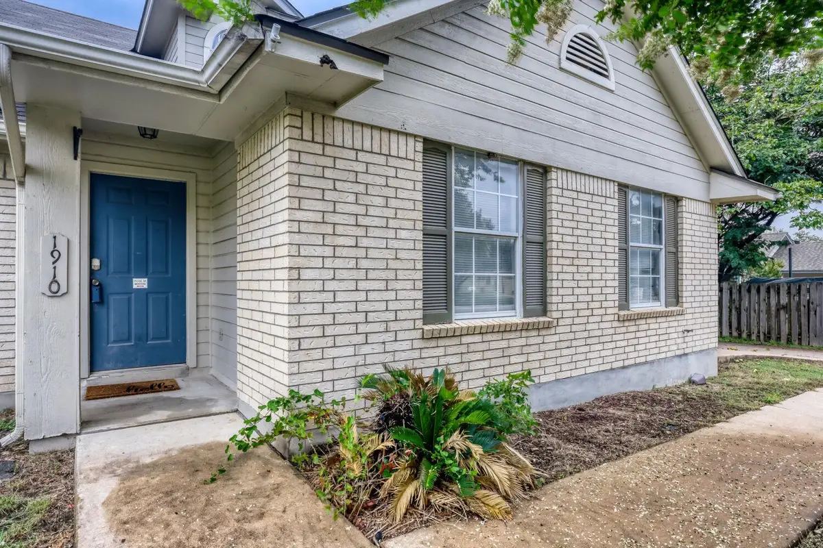 1910 Ireland Dr, Leander, TX 78641 - #1