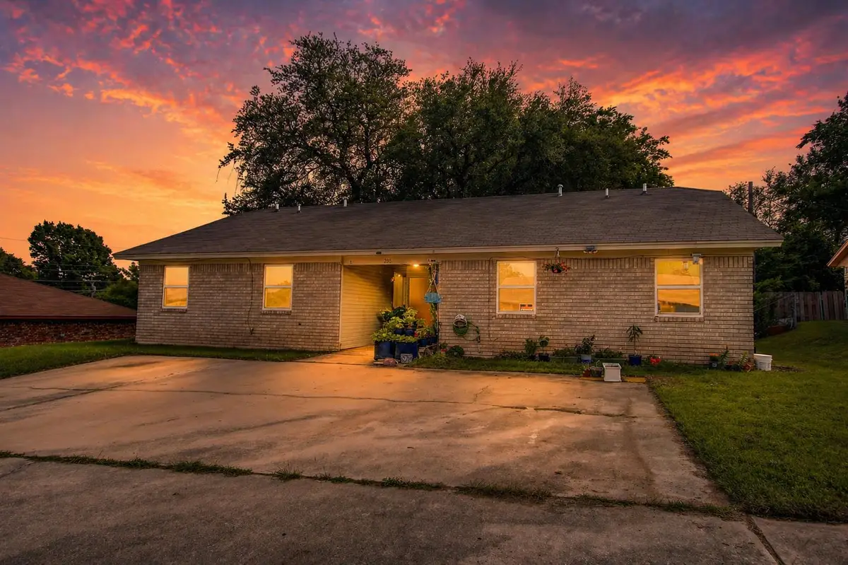 203 Sorrell Dr #A & B, Copperas Cove, TX 76522 - #1