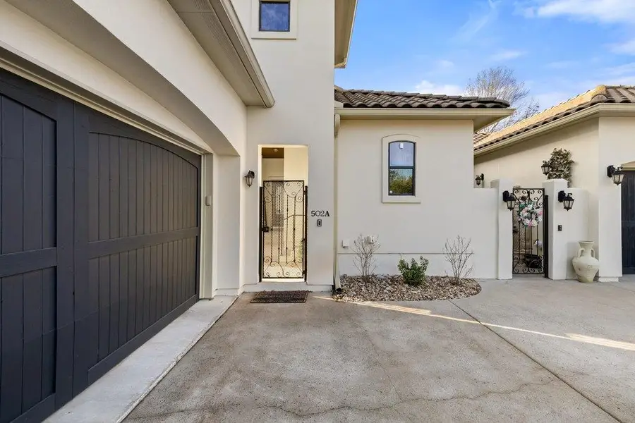 502 Hummingbird Ln #1, Austin, TX 78734 - Image #2