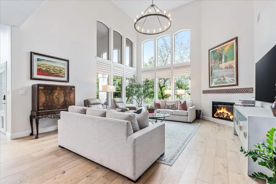 214 Varco Dr, Austin, TX 78738 - #3