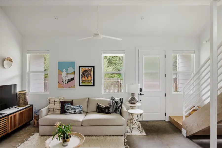43 Lynn St, Austin, TX 78702 - #3