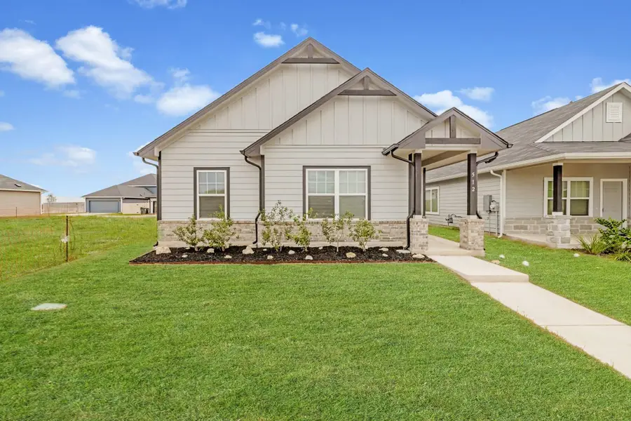 512 Timber Brook Dr, Hutto, TX 78634 - Image #3