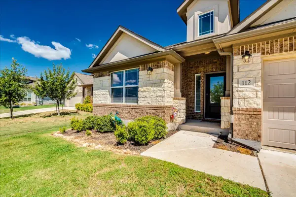 112 Ray Ct, Liberty Hill, TX 78642
