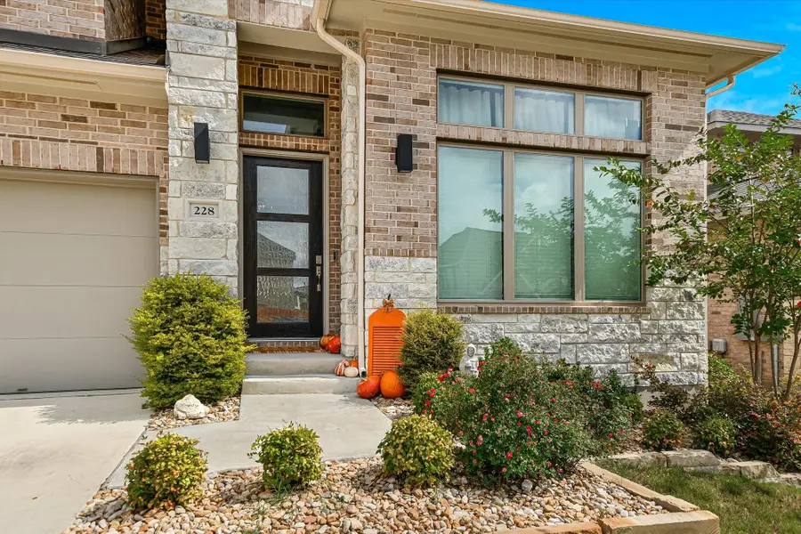 228 Gary Wayne Dr, Liberty Hill, TX 78642 - #2
