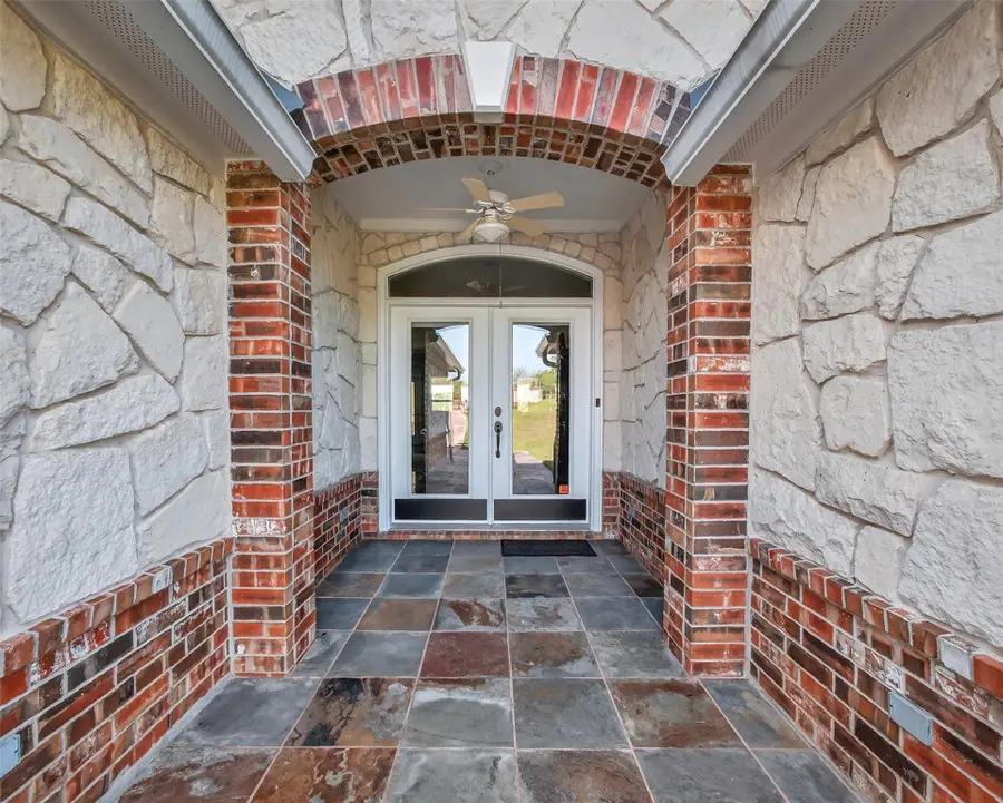 493 Chimney Cove Dr, Marble Falls, TX 78654 - #3