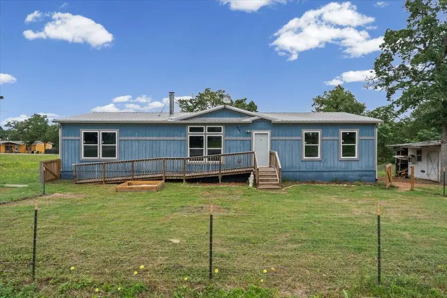 126 Cherokee Cir, Bastrop, TX 78695 - #2
