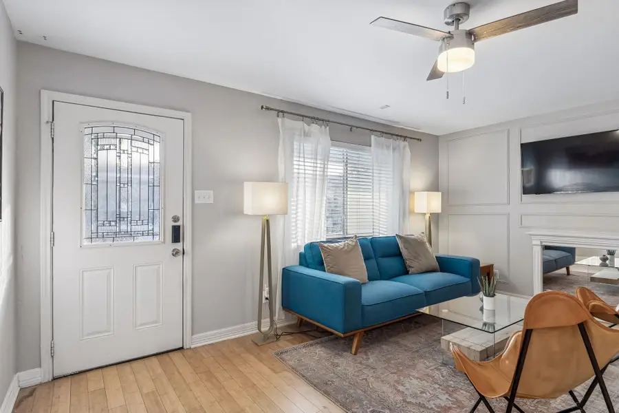 1307 Norwalk Ln #203, Austin, TX 78703 - #3