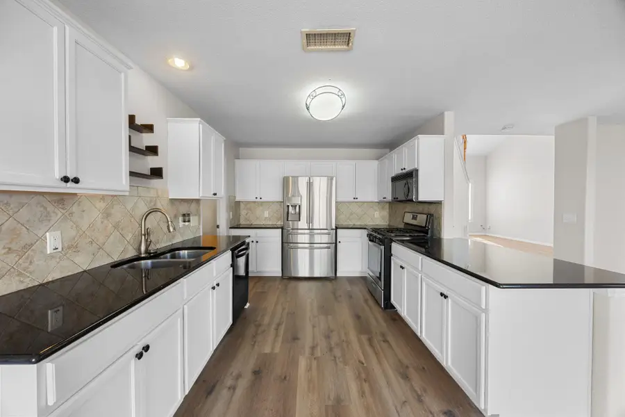 12904 Partridge Bend Dr, Austin, TX 78729 - Image #3