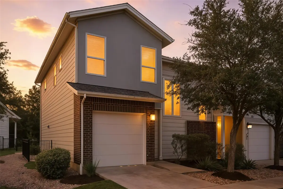 3108 E 51st St #203, Austin, TX 78723 - Image #1