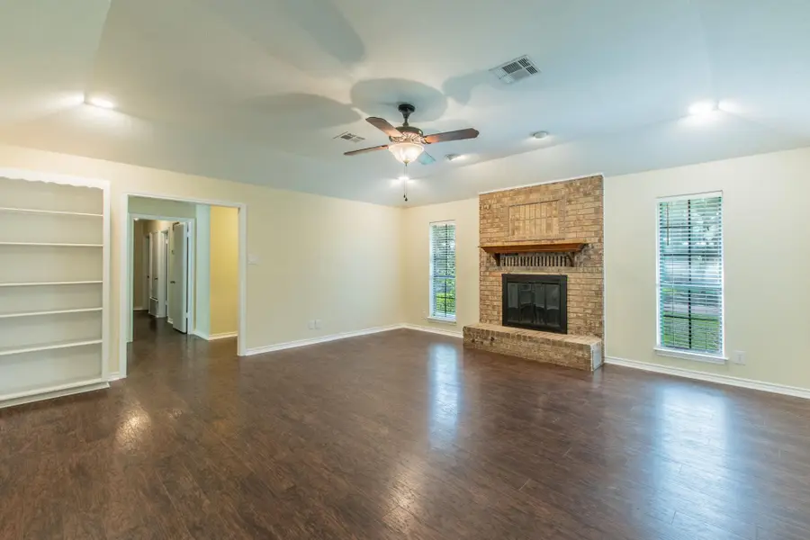 4501 Stagecoach Trail, Temple, TX 76502 - #2