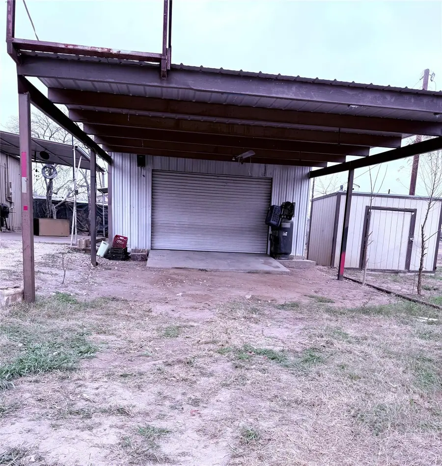 151 County Road 311, Rockdale, TX 76567 - Image #3