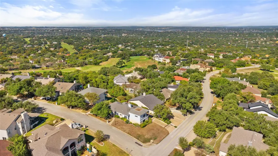 102 Paragon Ct, Lakeway, TX 78734 - #3