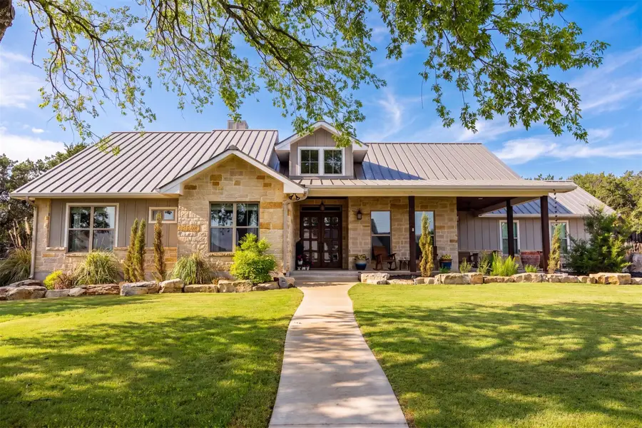 522 S San Juan, Kerrville, TX 78028 - #3