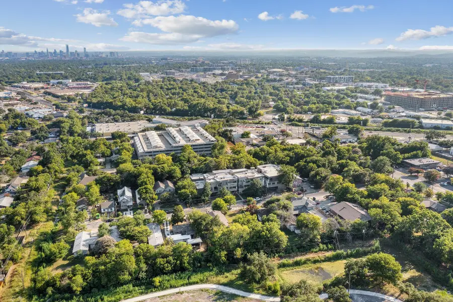 410 Swanee Dr, Austin, TX 78752 - #3