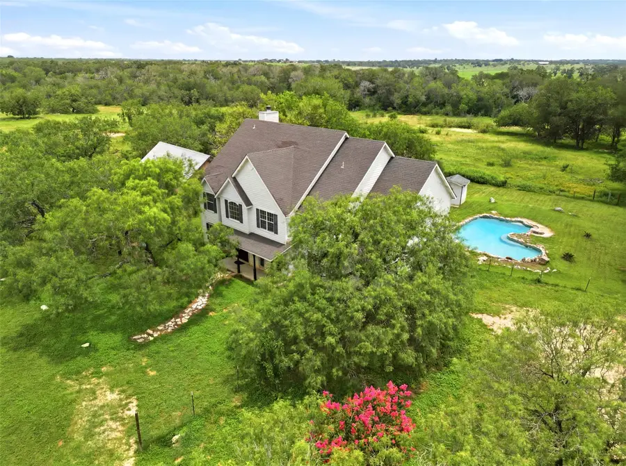1208 Odaniel School Rd, Seguin, TX 78155 - #2