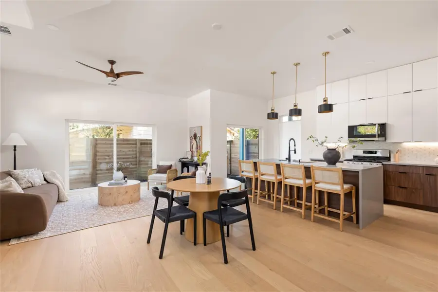 4907 Majestic Dr #1, Austin, TX 78745 - #3