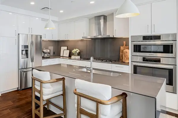 301 West Ave #2105, Austin, TX 78701