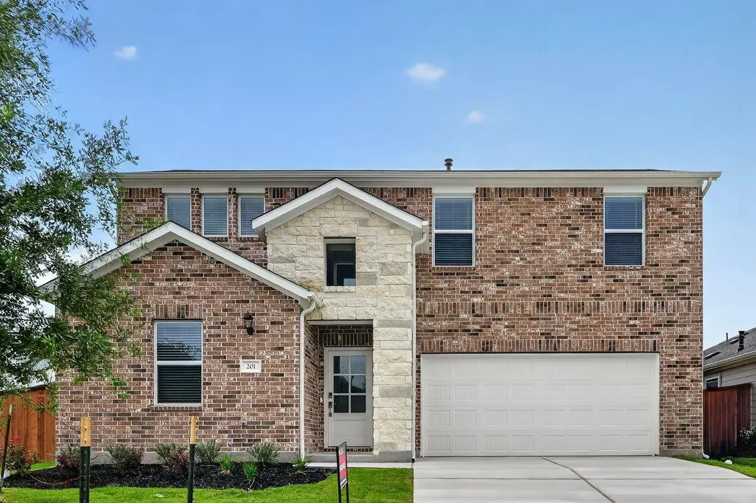 201 Makinaw Rd, Hutto, TX 78634 - #1