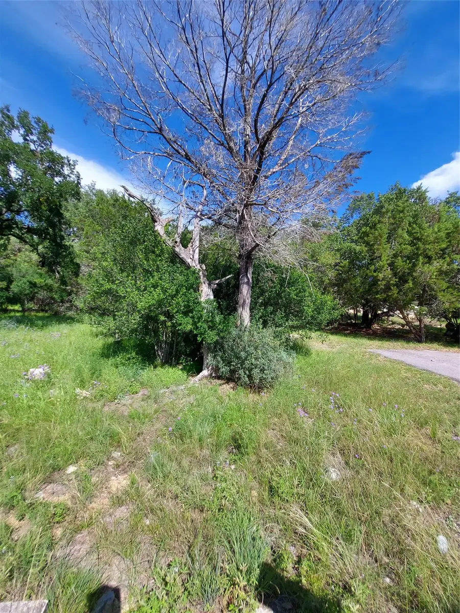 202 18th St, Horseshoe Bay, TX 78657 - #2