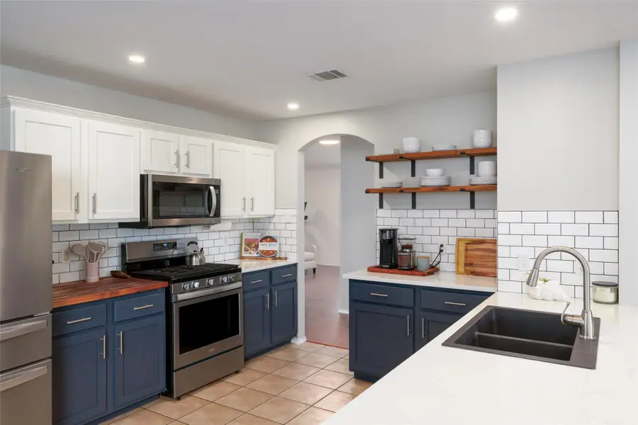 103 San Jacinto Dr, Kyle, TX 78640 - #2