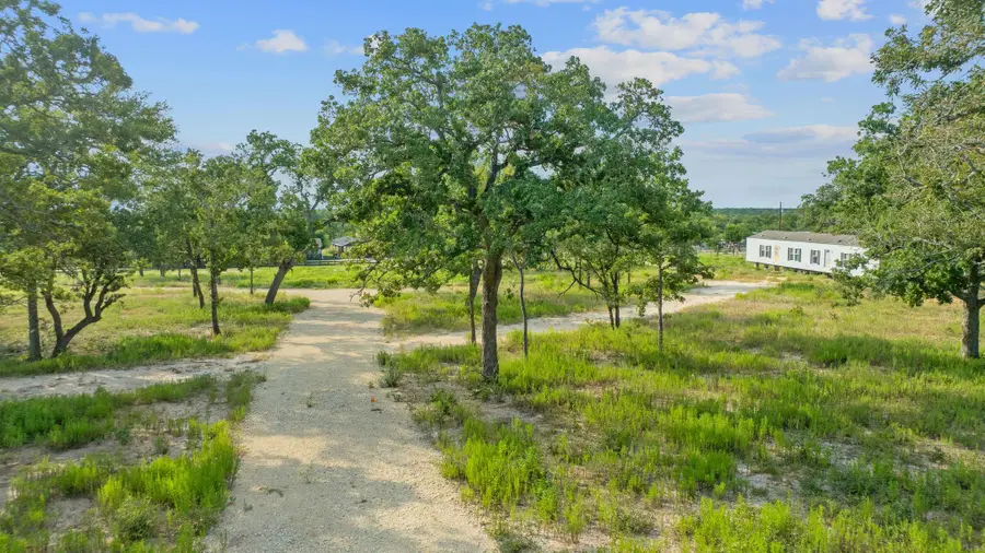 1385 Pettytown Rd, Dale, TX 78616 - #2