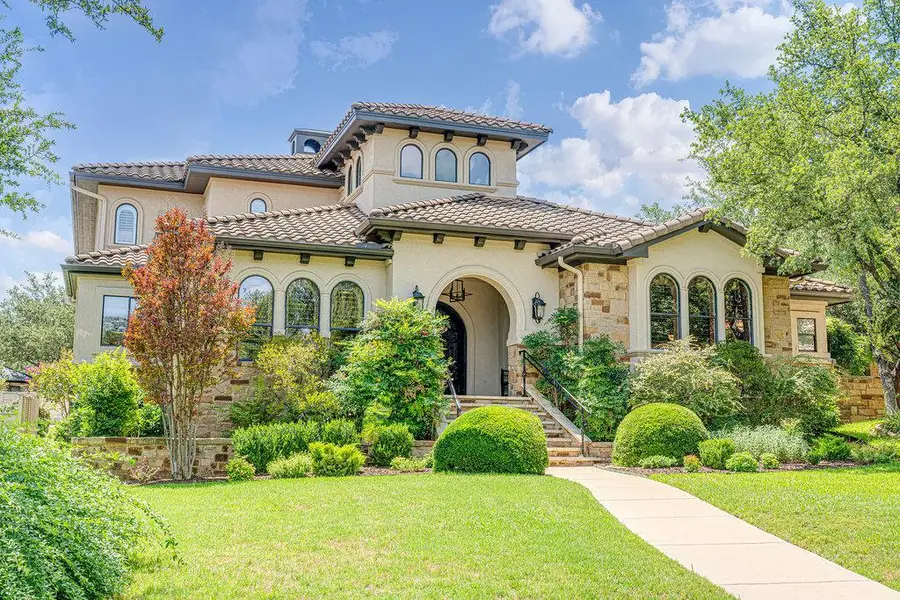 3 Applegreen Ct, The Hills, TX 78738 - Image #2