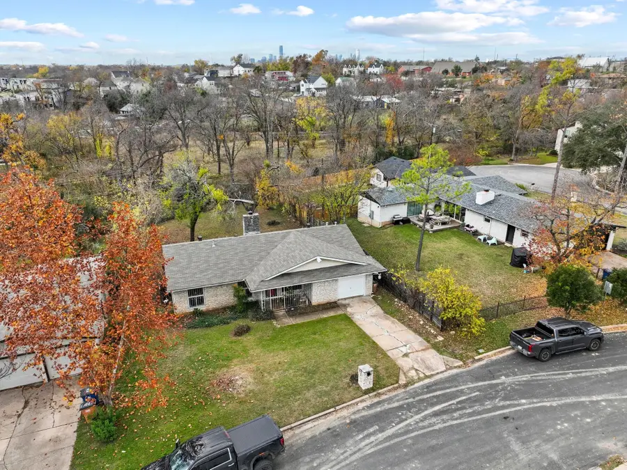 5103 Stone Gate Dr, Austin, TX 78721 - Image #3