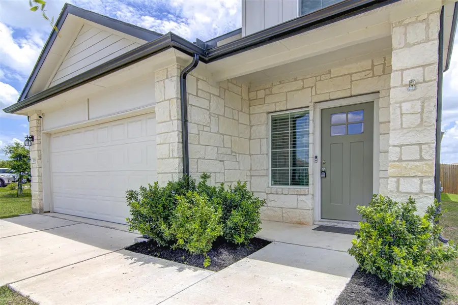 709 Aster Pl, Bastrop, TX 78602 - #3
