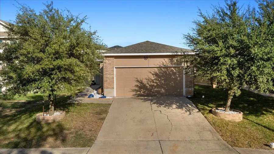 8824 Southwick Dr, Austin, TX 78724 - Image #2