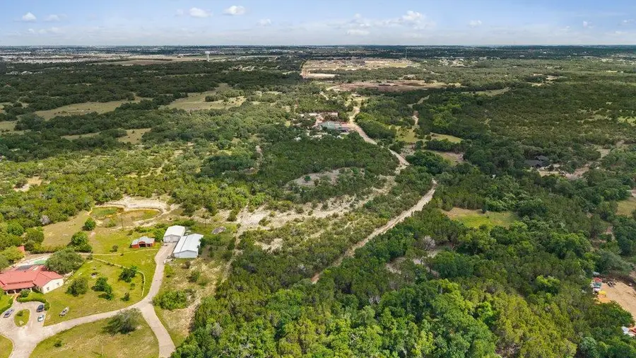 137 Glory Ln, Leander, TX 78641 - #3