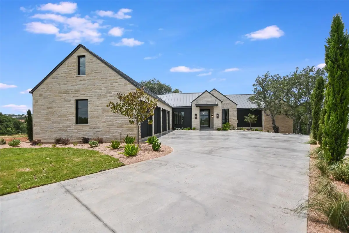 138 Coralberry, Horseshoe Bay, TX 78657 - #1