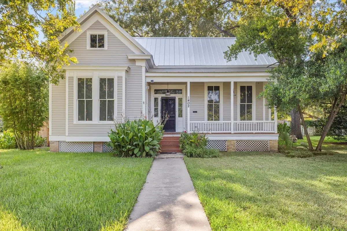 1402 Pecan St, Bastrop, TX 78602 - Image #1