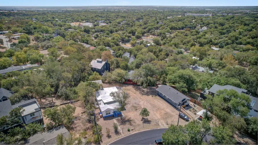 1115 Mansell Ave, Austin, TX 78721 - #2