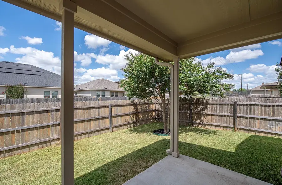 101 Igneous Ln, Jarrell, TX 76537 - #2