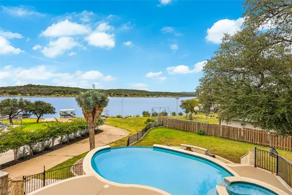 3106 Point Cv, Lago Vista, TX 78645