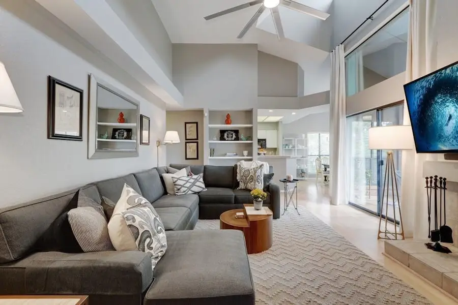 4711 Spicewood Springs Rd #1-201, Austin, TX 78759 - #2