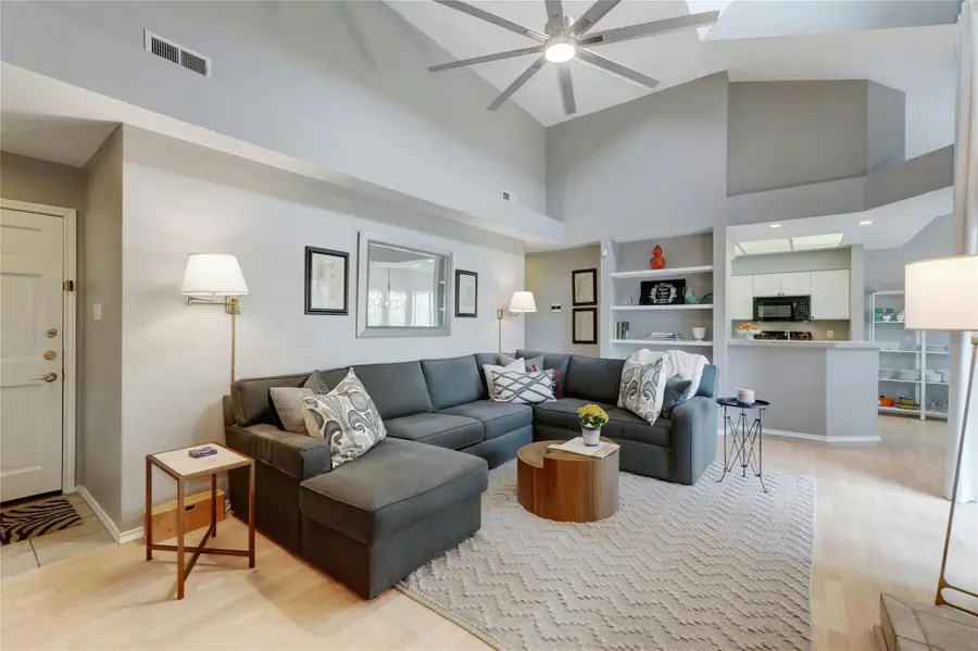 4711 Spicewood Springs Rd #1-201, Austin, TX 78759 - #3